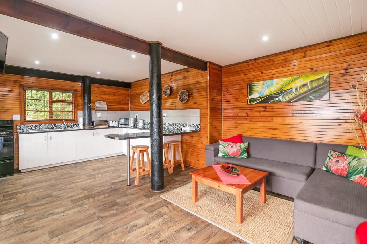 Big Tree House Lodge Книсна Екстер'єр фото